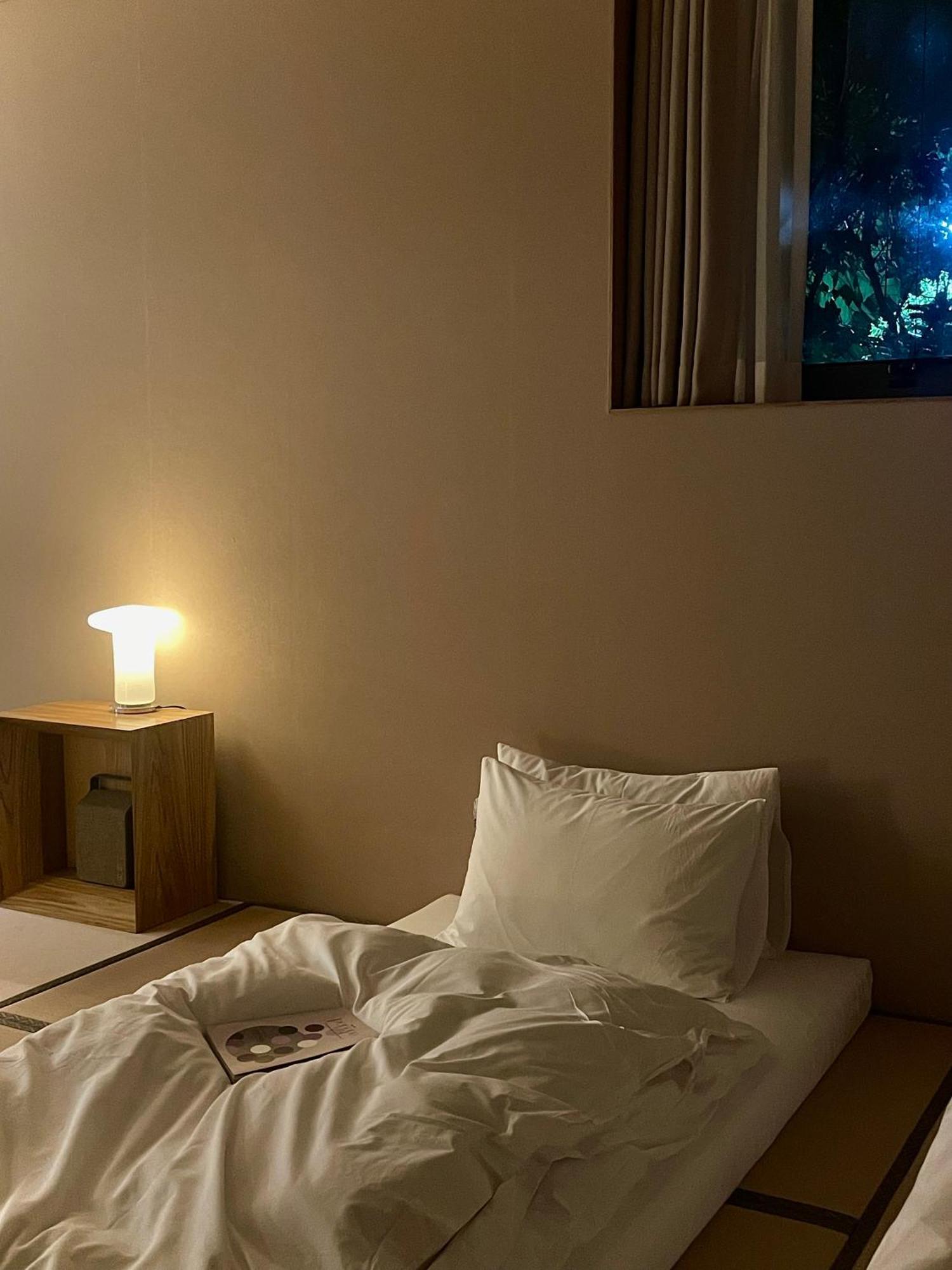 Pbr7 Hotel Unusual Stay Gyeongju Bagian luar foto