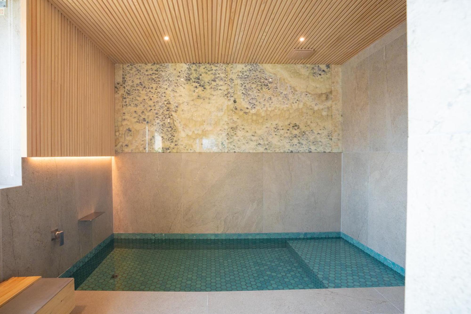 Pbr7 Hotel Unusual Stay Gyeongju Bagian luar foto