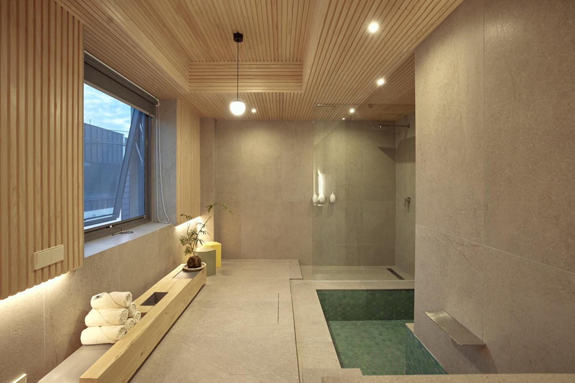 Pbr7 Hotel Unusual Stay Gyeongju Bagian luar foto