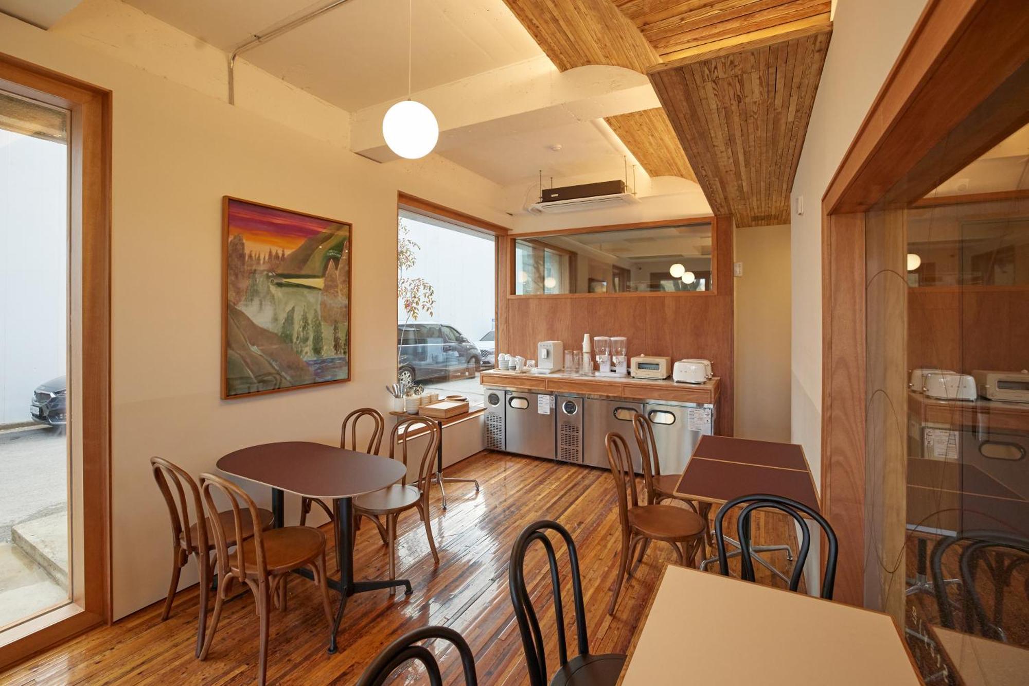 Pbr7 Hotel Unusual Stay Gyeongju Bagian luar foto